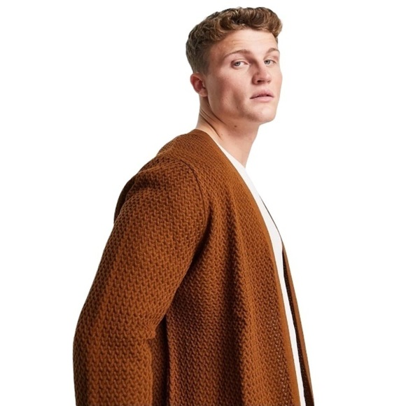ASOS DESIGN New With Tags muscle fit textured knit cardigan in tan Chest 34 - Picture 10 of 13